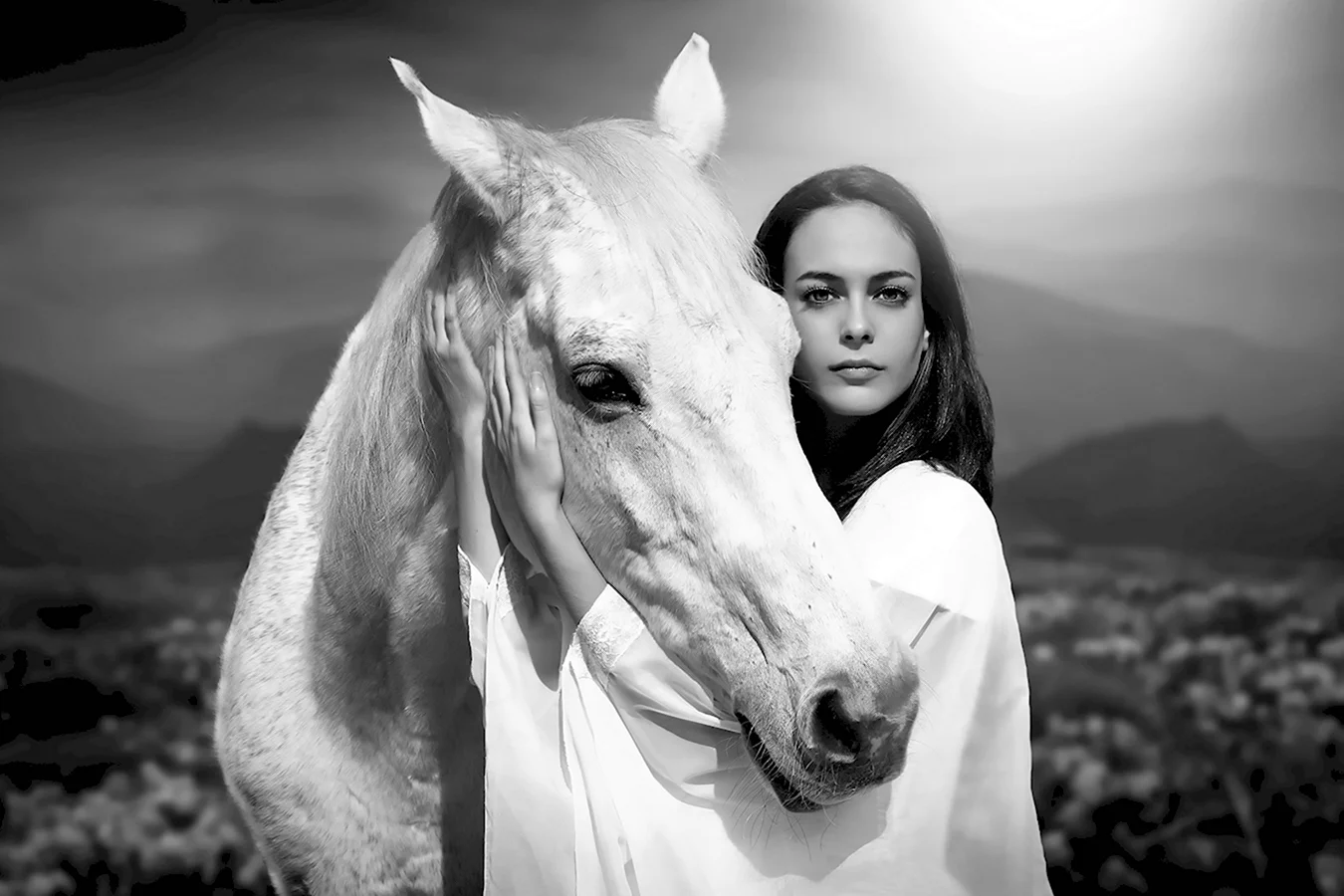Анджелина Джоли фотосессия с лошадью