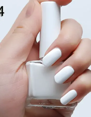 Белый матовый лак для ногтей