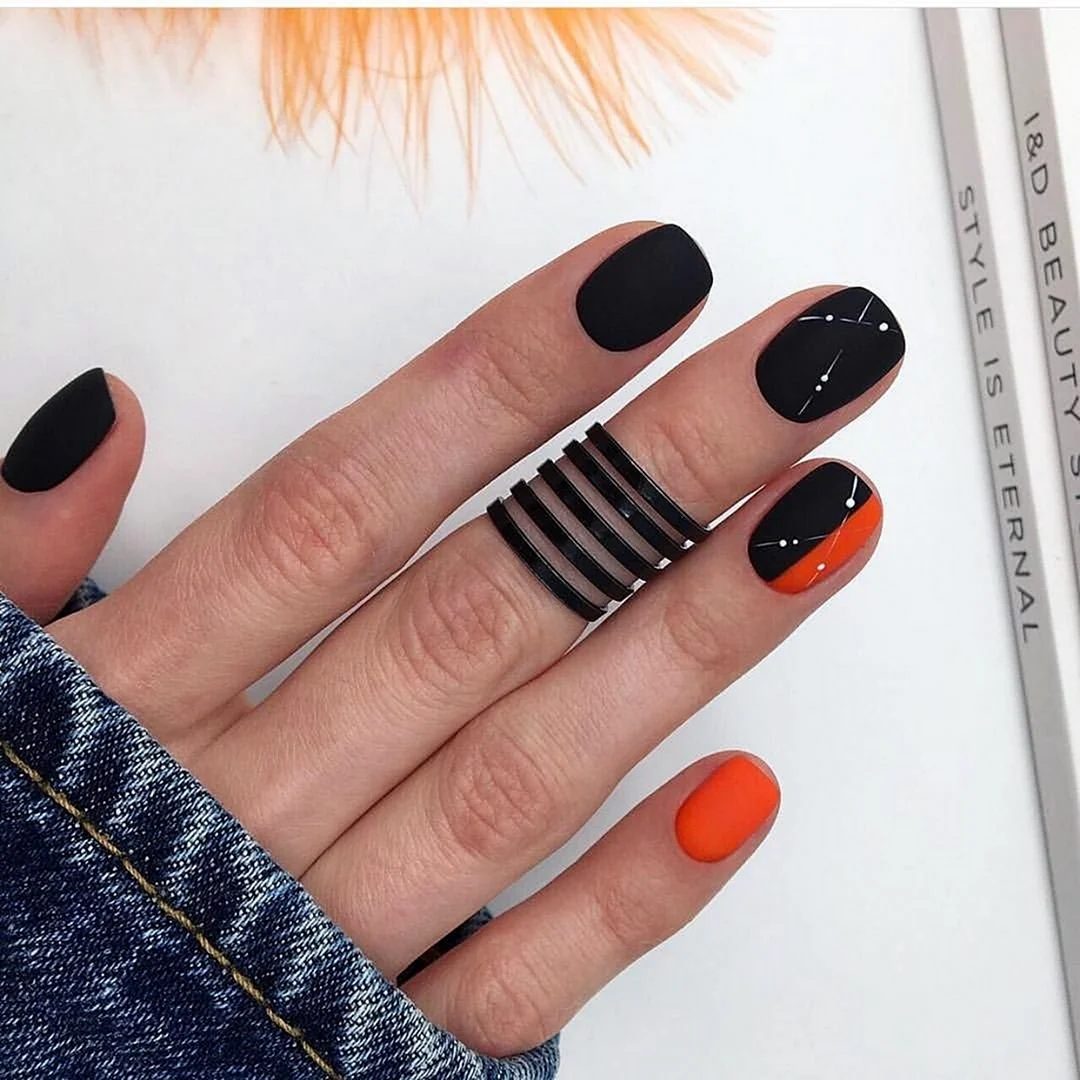 Черно оранжевый маникюр на короткие ногти