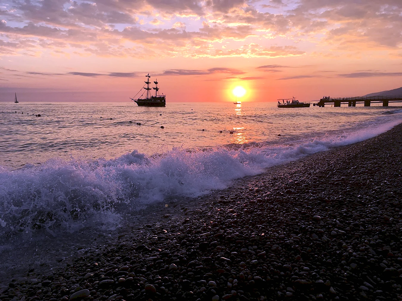 Черное море Лазаревское