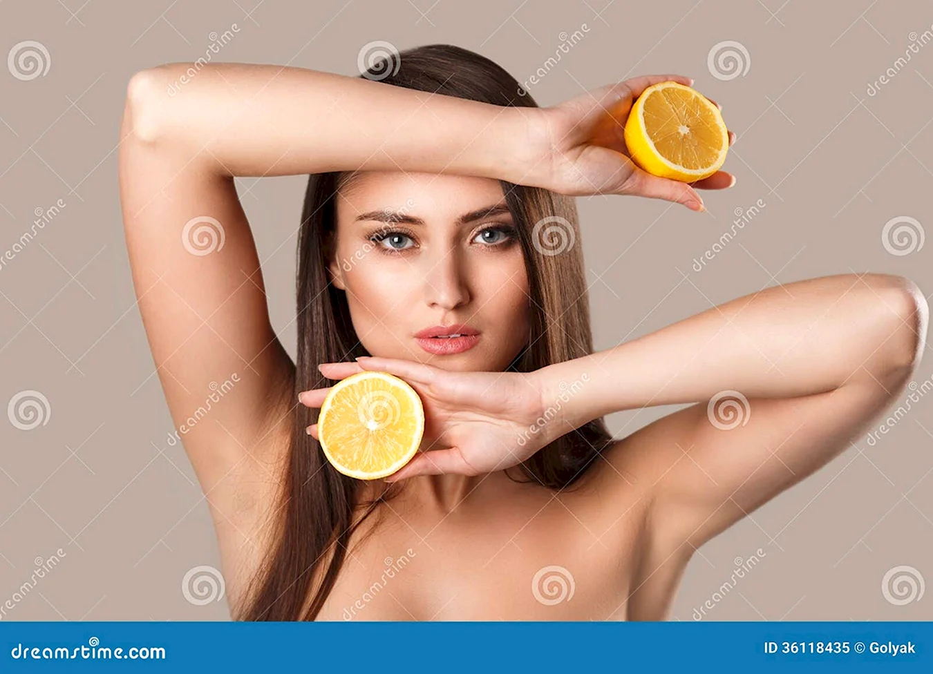 Девушка с лимоном
