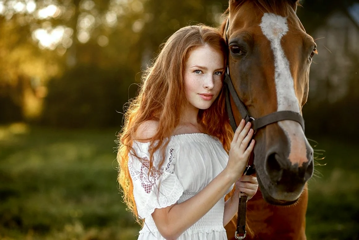 Девушка с лошадью