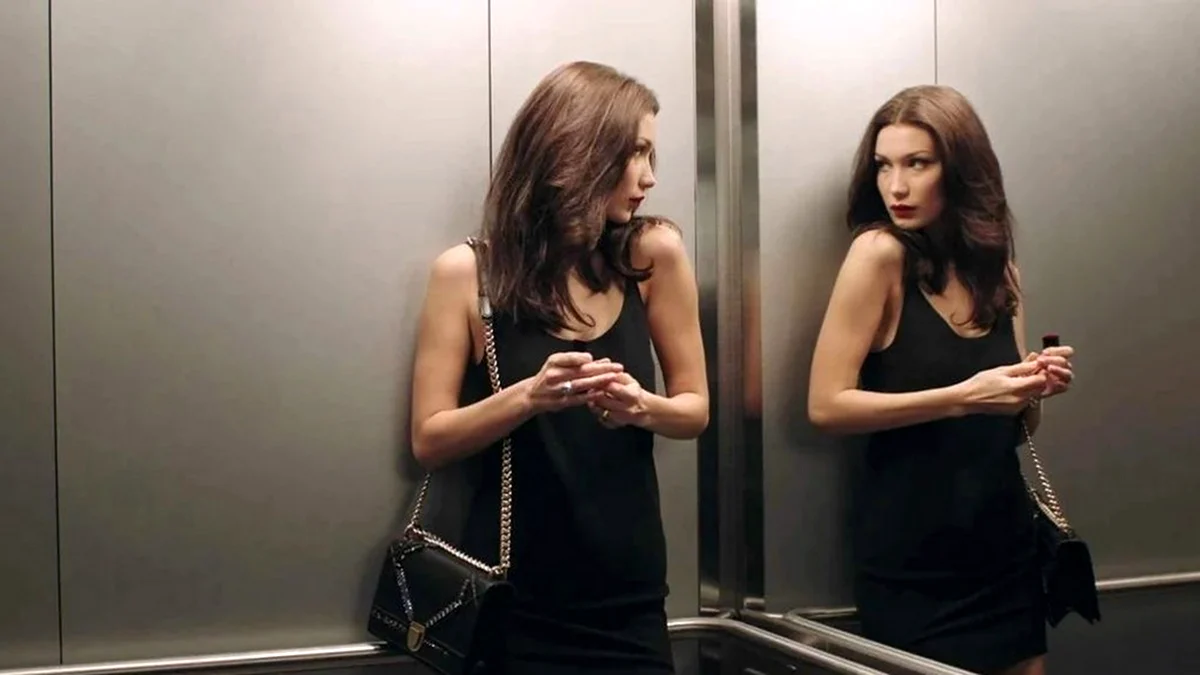 Девушка в лифте фильм 2007