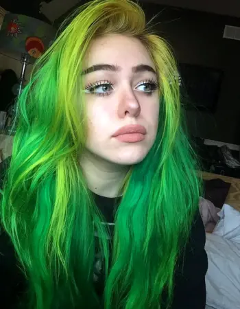 Эффект зелёные волосы