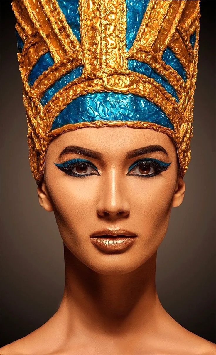 Египетский макияж Нефертити