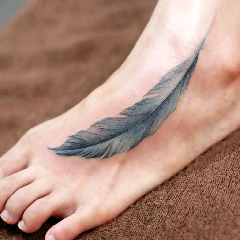 Feet woman Feather