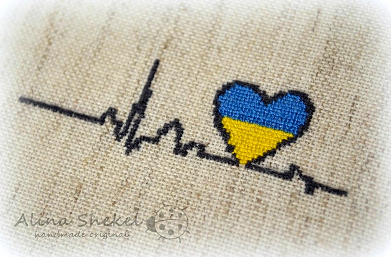 Флаг Украины вышитый крестиком
