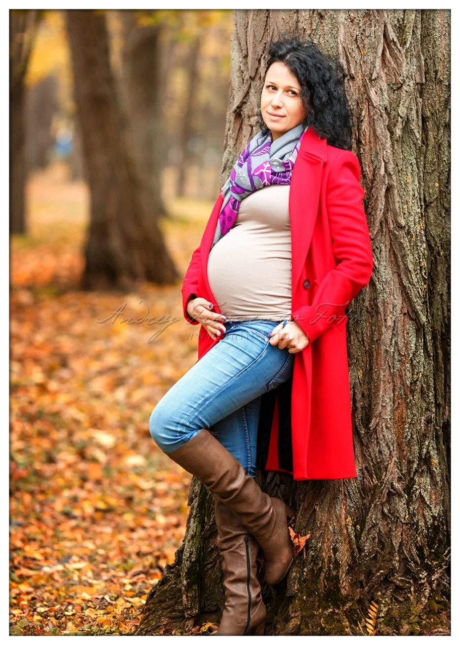 Фотосессия беременных на природе осенью