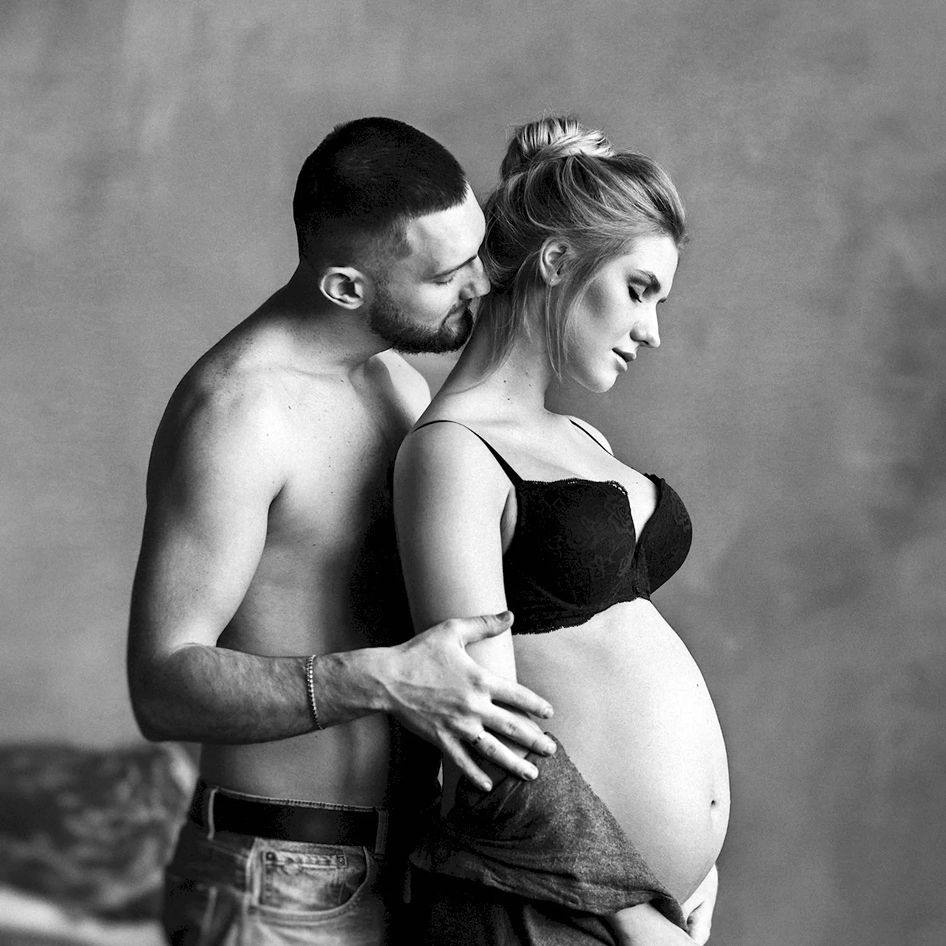 Фотосессия беременных с мужем