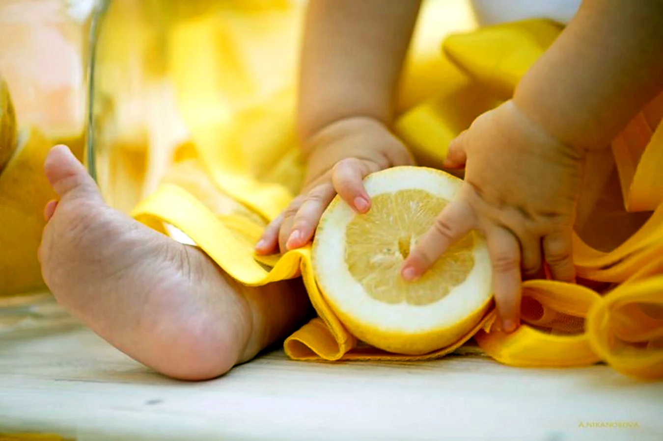 Фотосессия с лимонами дети