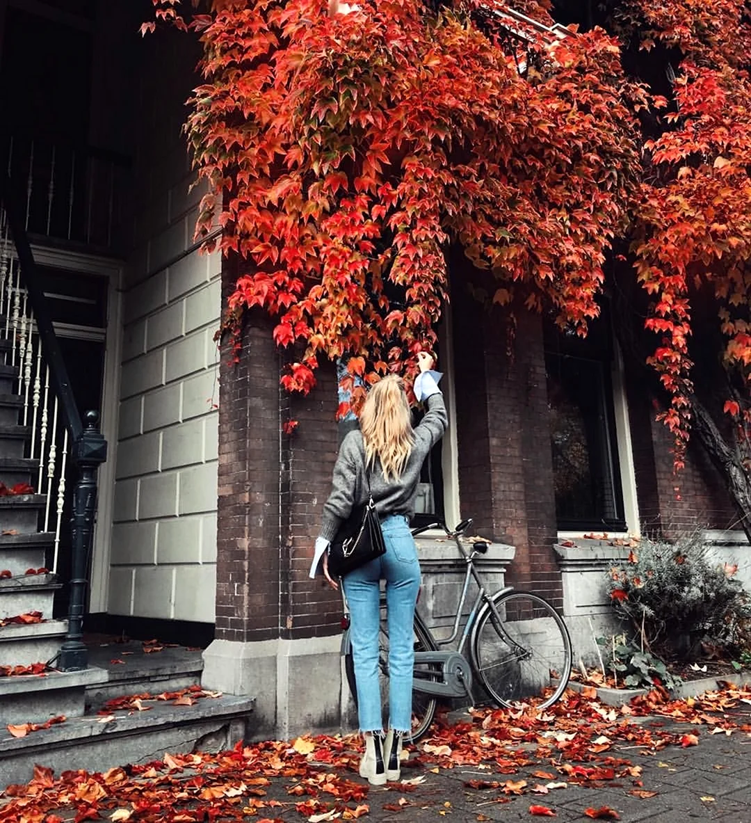 Фотосессия в Амстердаме осенью стиль