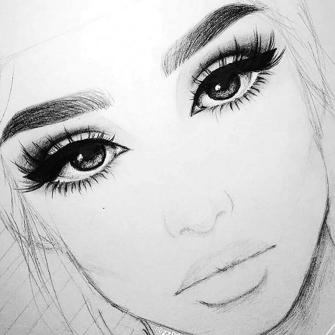 Глаза девушки карандашом