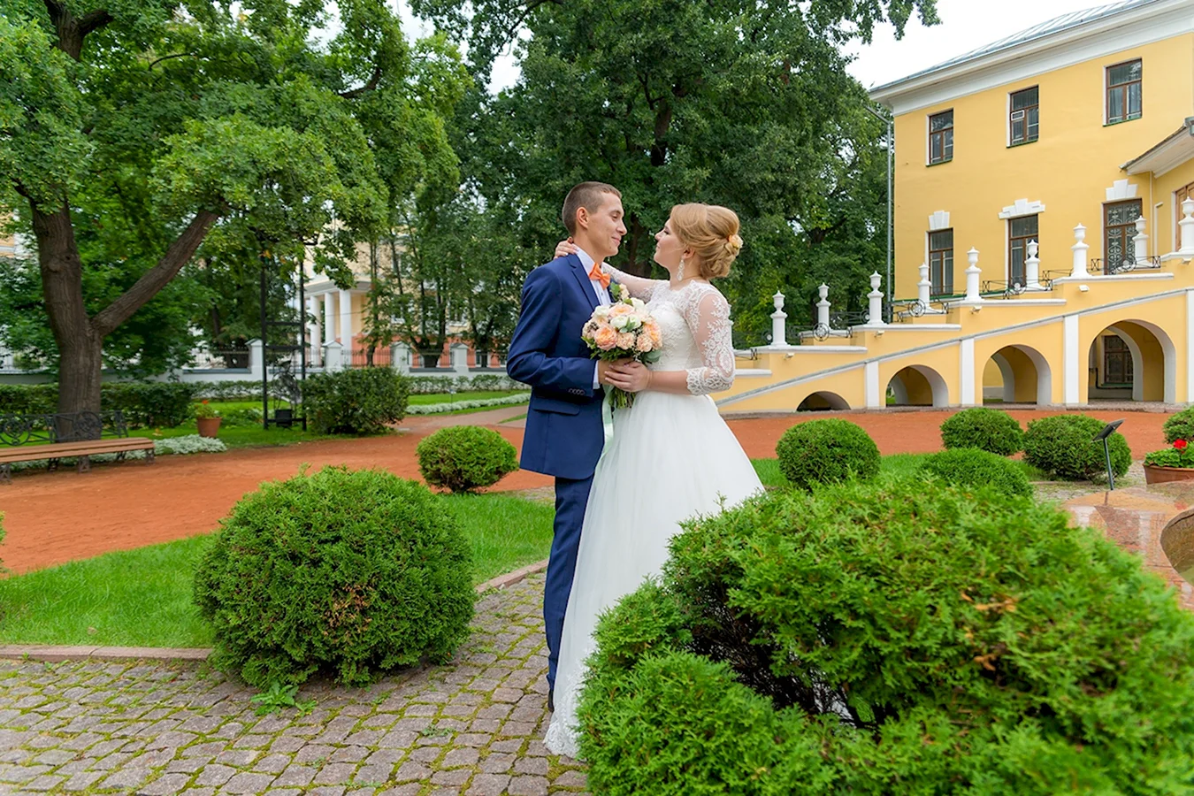 Губернаторский сад свадьба