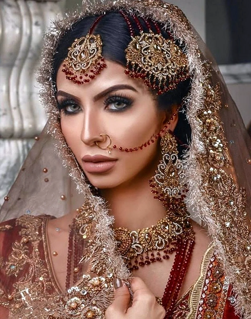 Индийский макияж на свадьбу