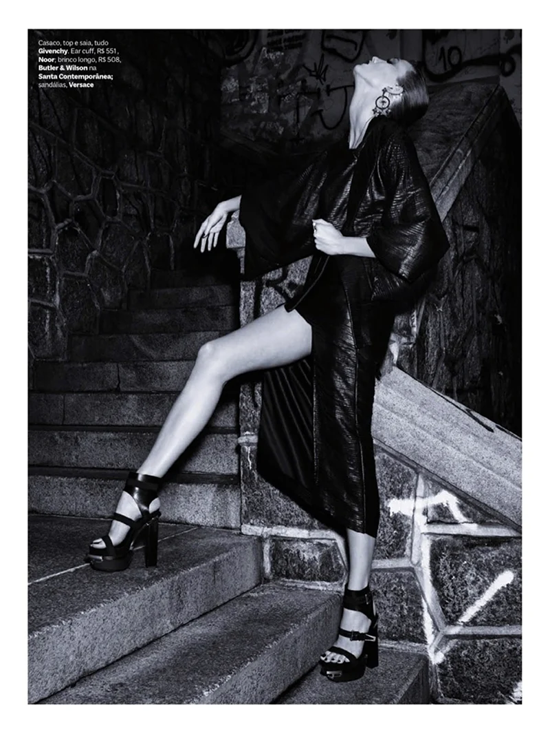 Карли Клосс фотосессии для Vogue