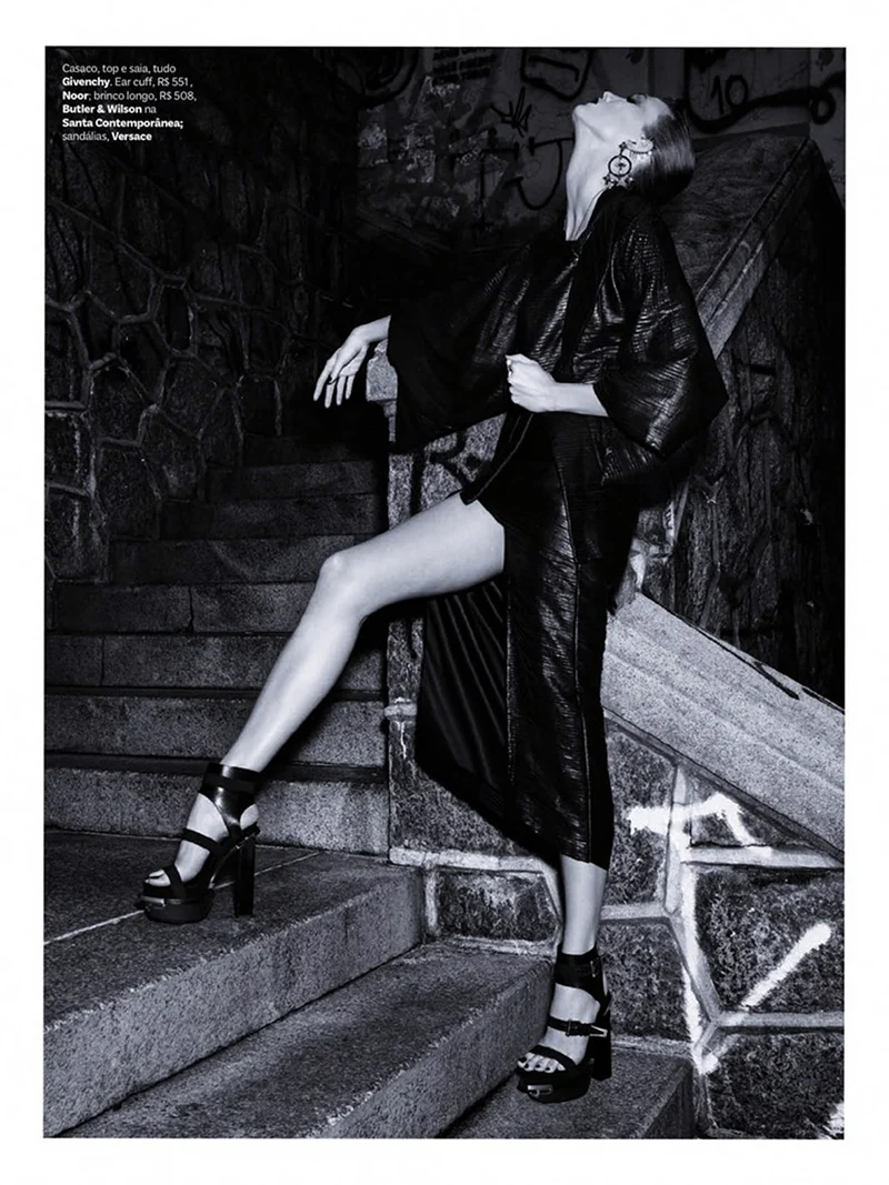 Карли Клосс фотосессии для Vogue