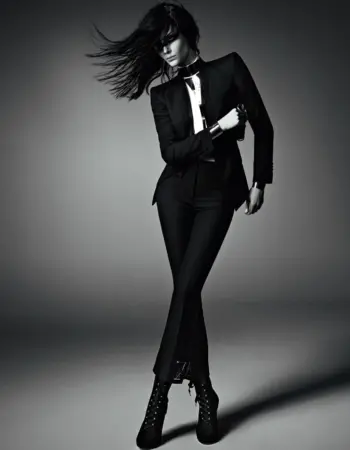Кейт Бланшетт в черном костюме