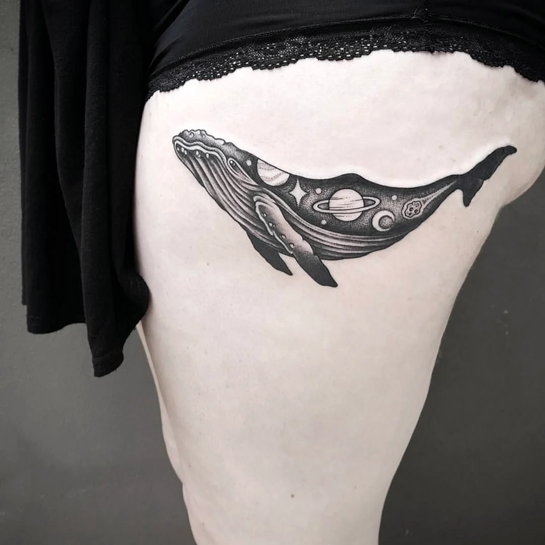 Космический кит тату