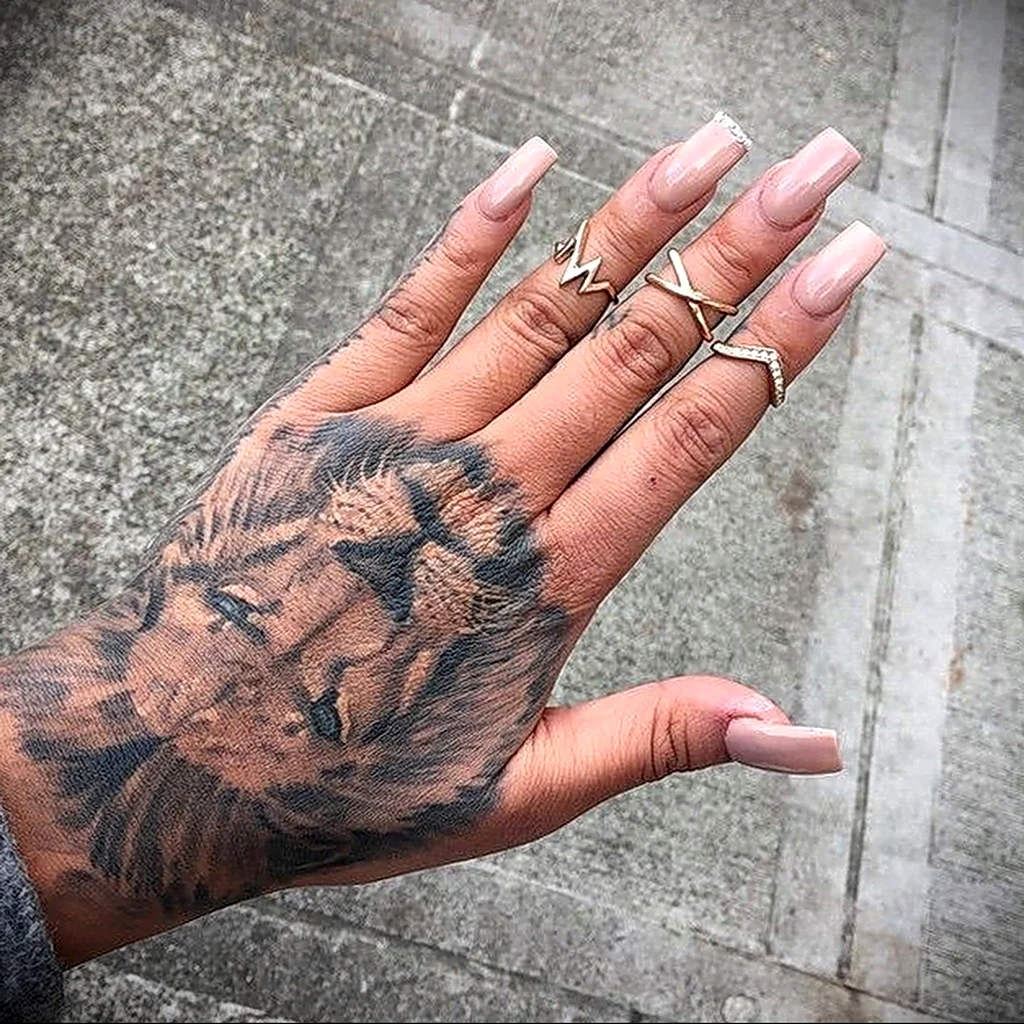 Красивые Татуировки на кисти