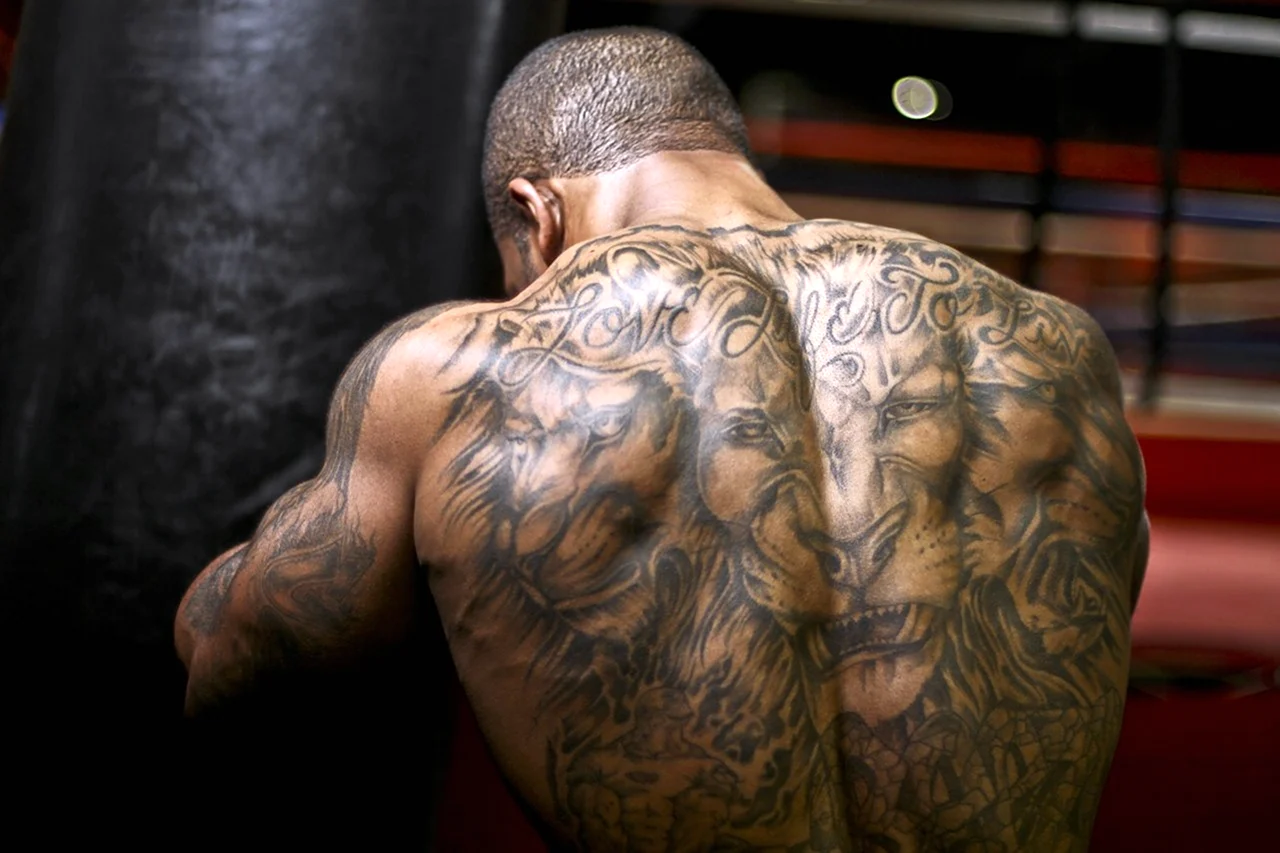 Красивые Татуировки на спине мужские