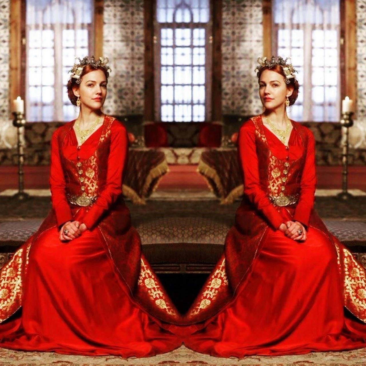 Махидевран Султан в Красном платье