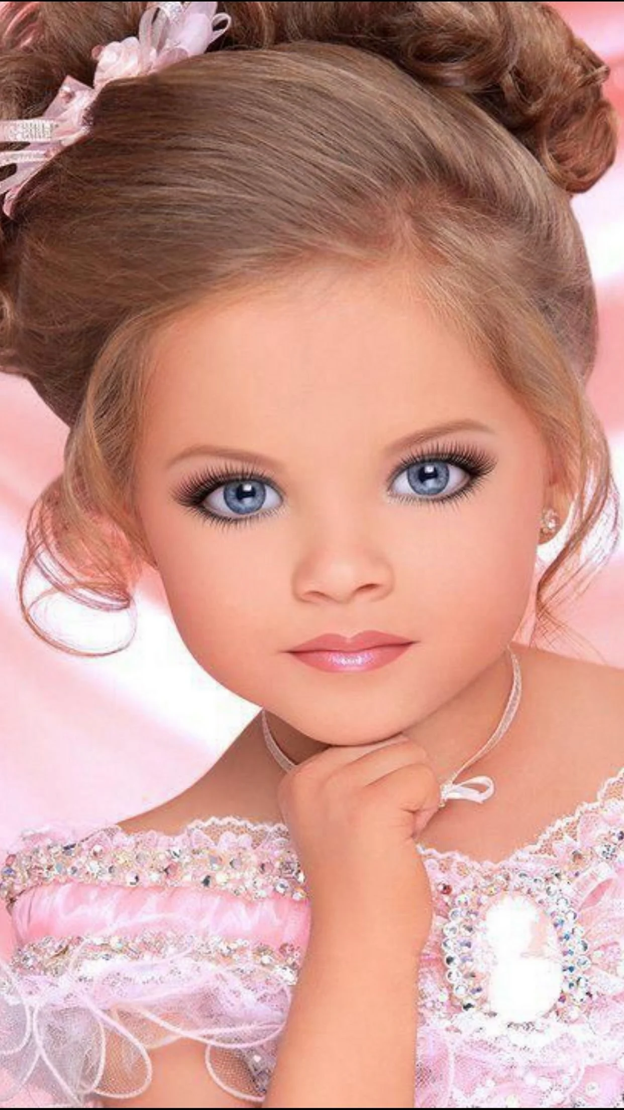 Макияж для девочки 8 лет на конкурс красоты