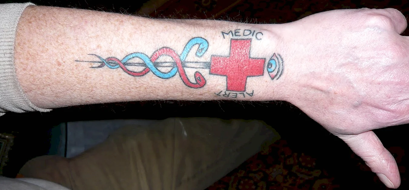 Медицинские Татуировки у врачей