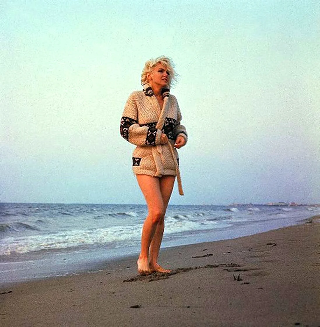 Мэрилин Монро на пляже Санта Моника