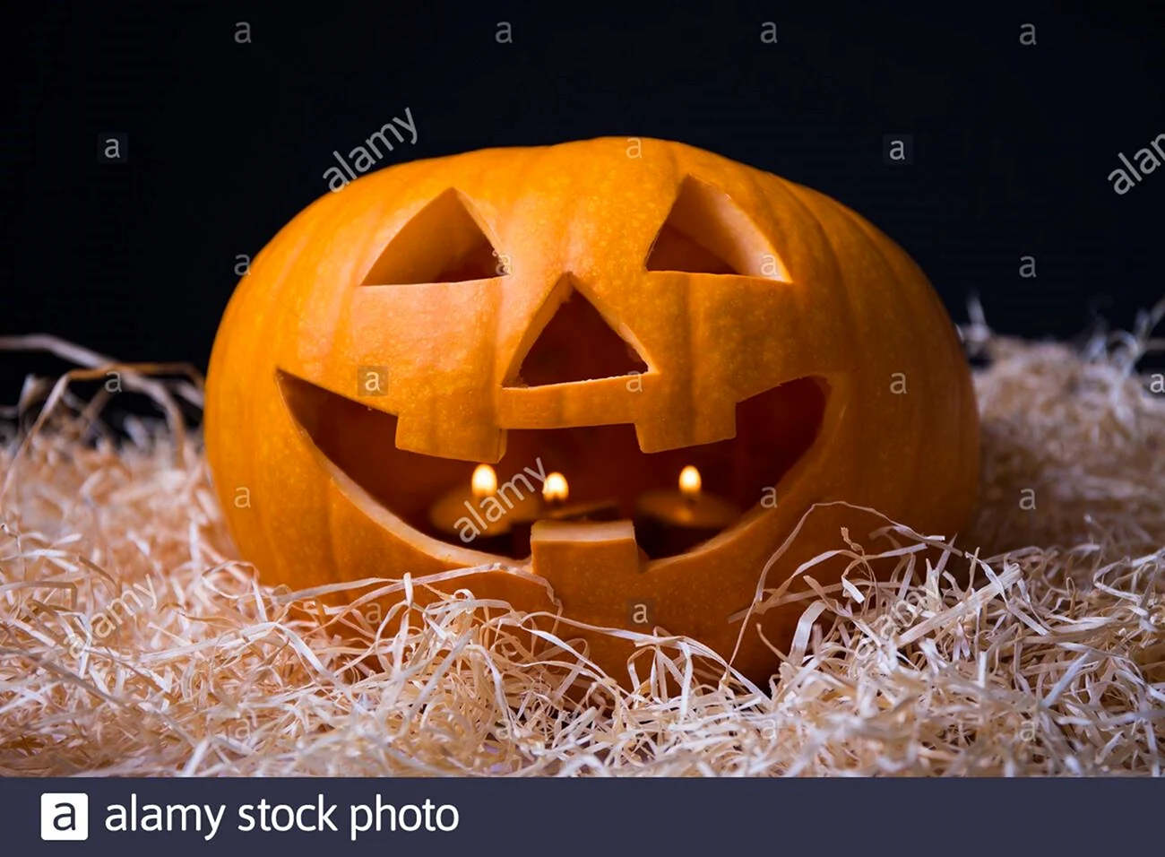 Мускатная тыква на Хэллоуин