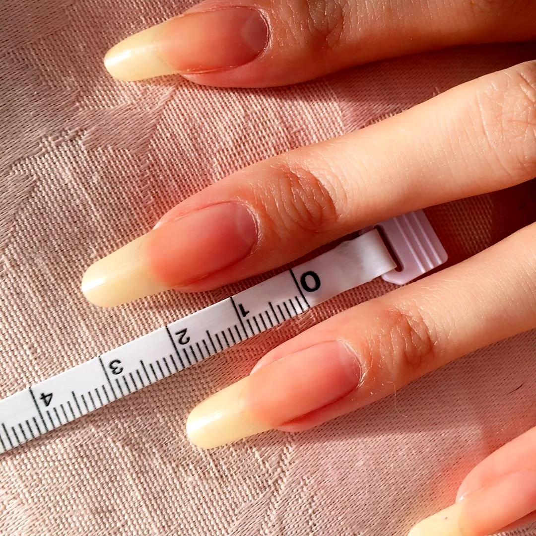 Ногти длинной 2 см