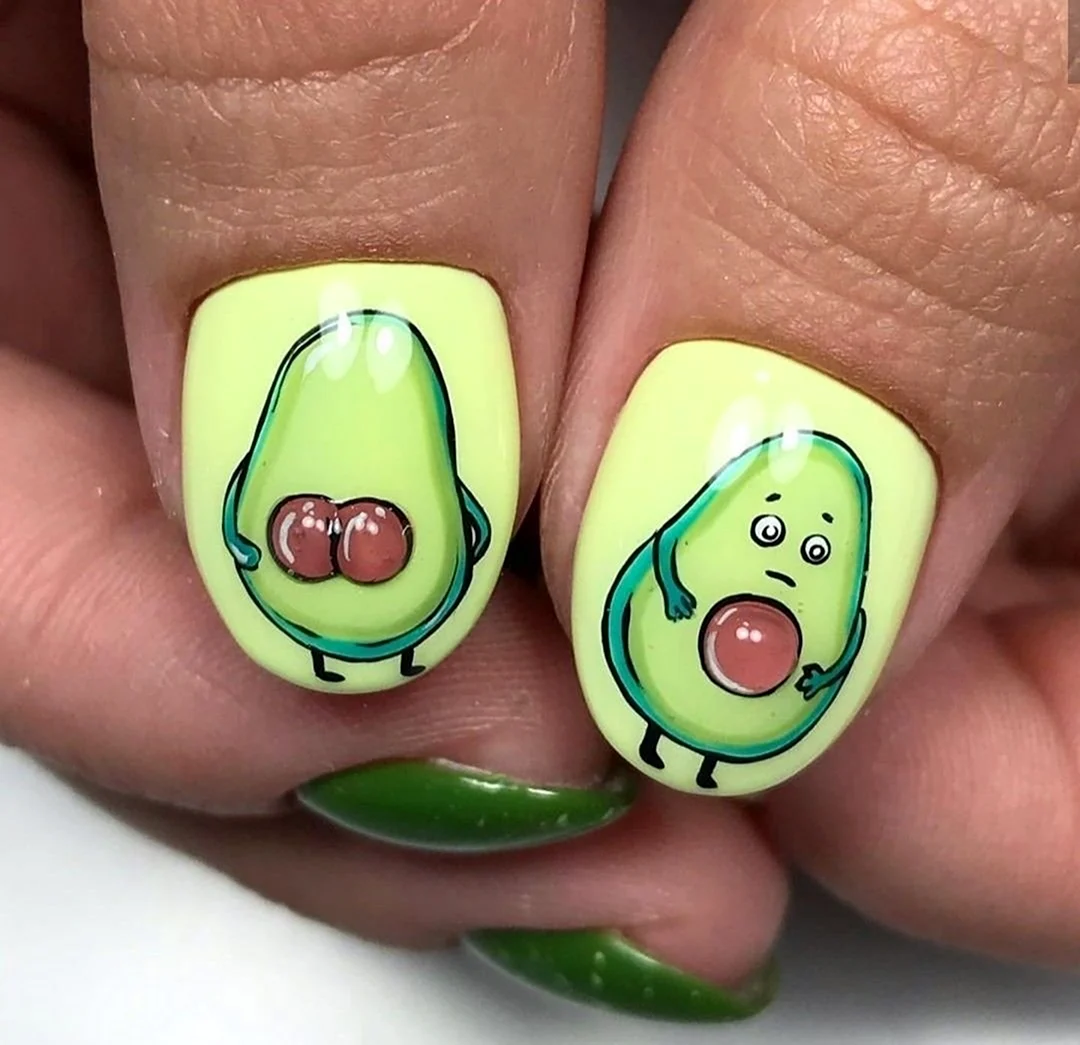 Ногти с авокадо