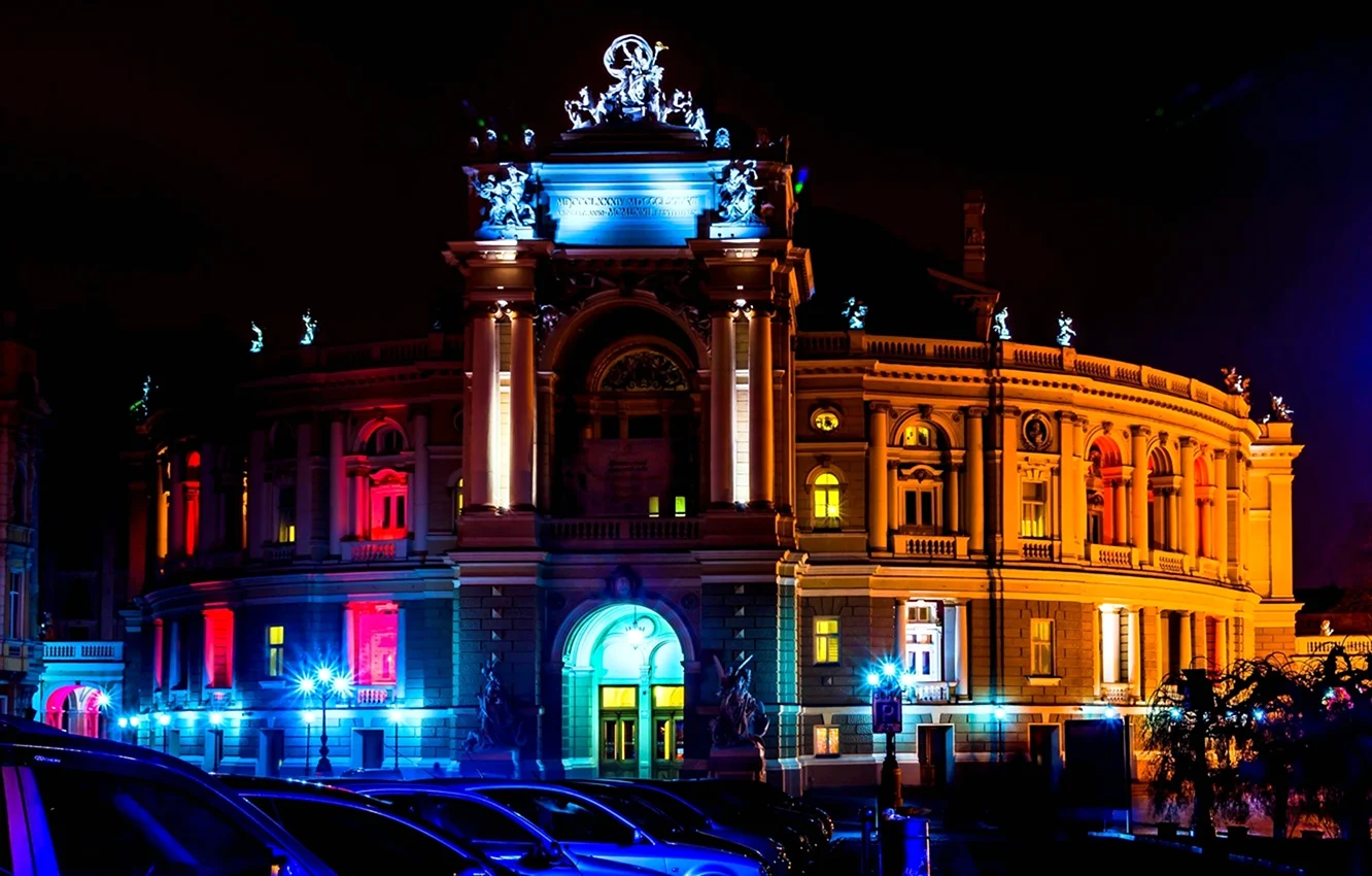 Одесса оперный театр ночью