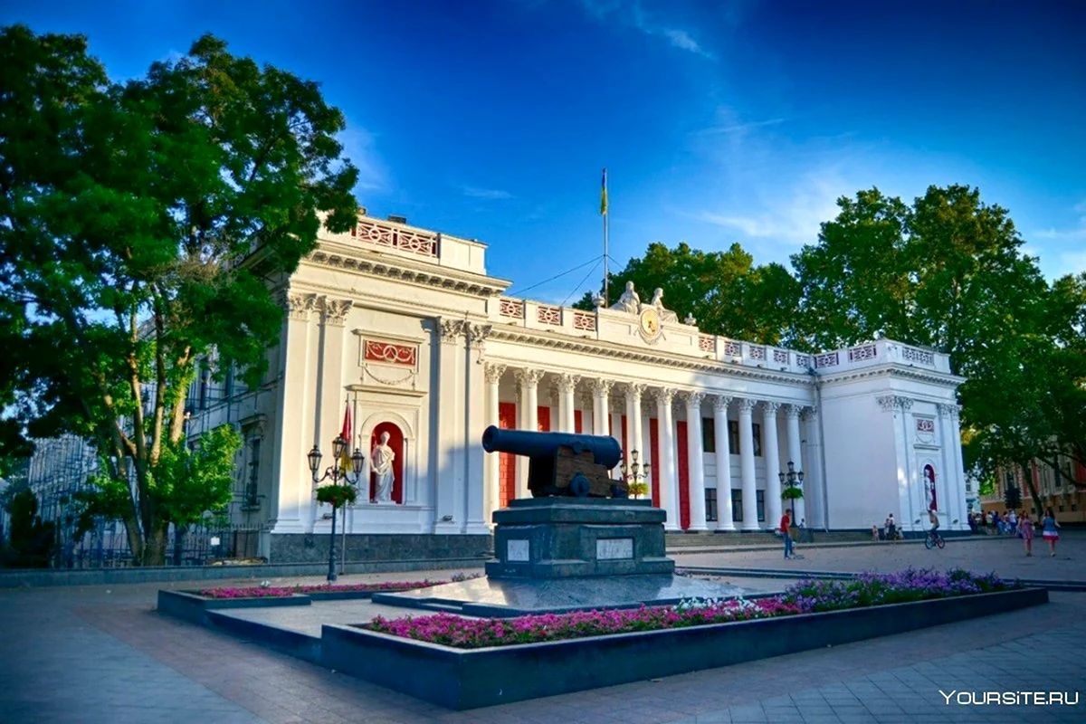 Одесса площадь города
