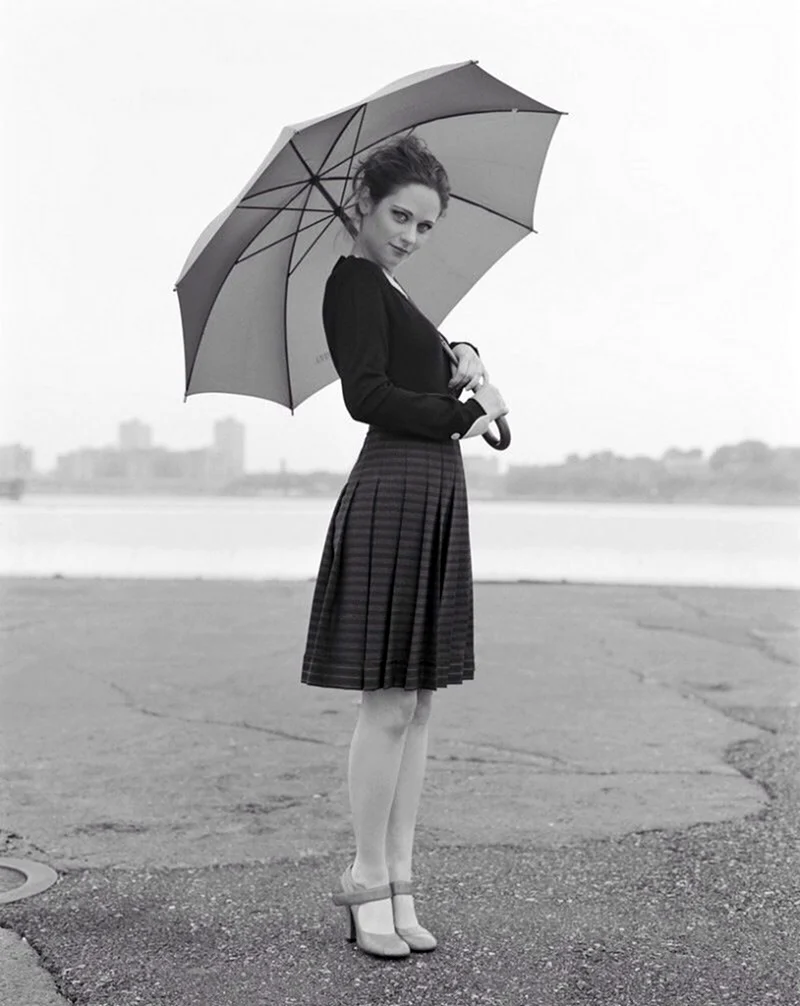 Одри Хепберн с зонтиком
