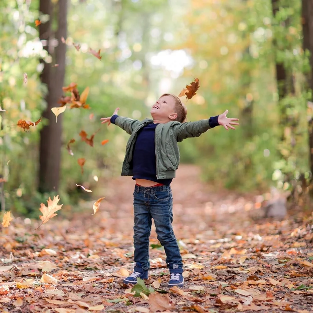 Осенняя фотосессия для мальчика