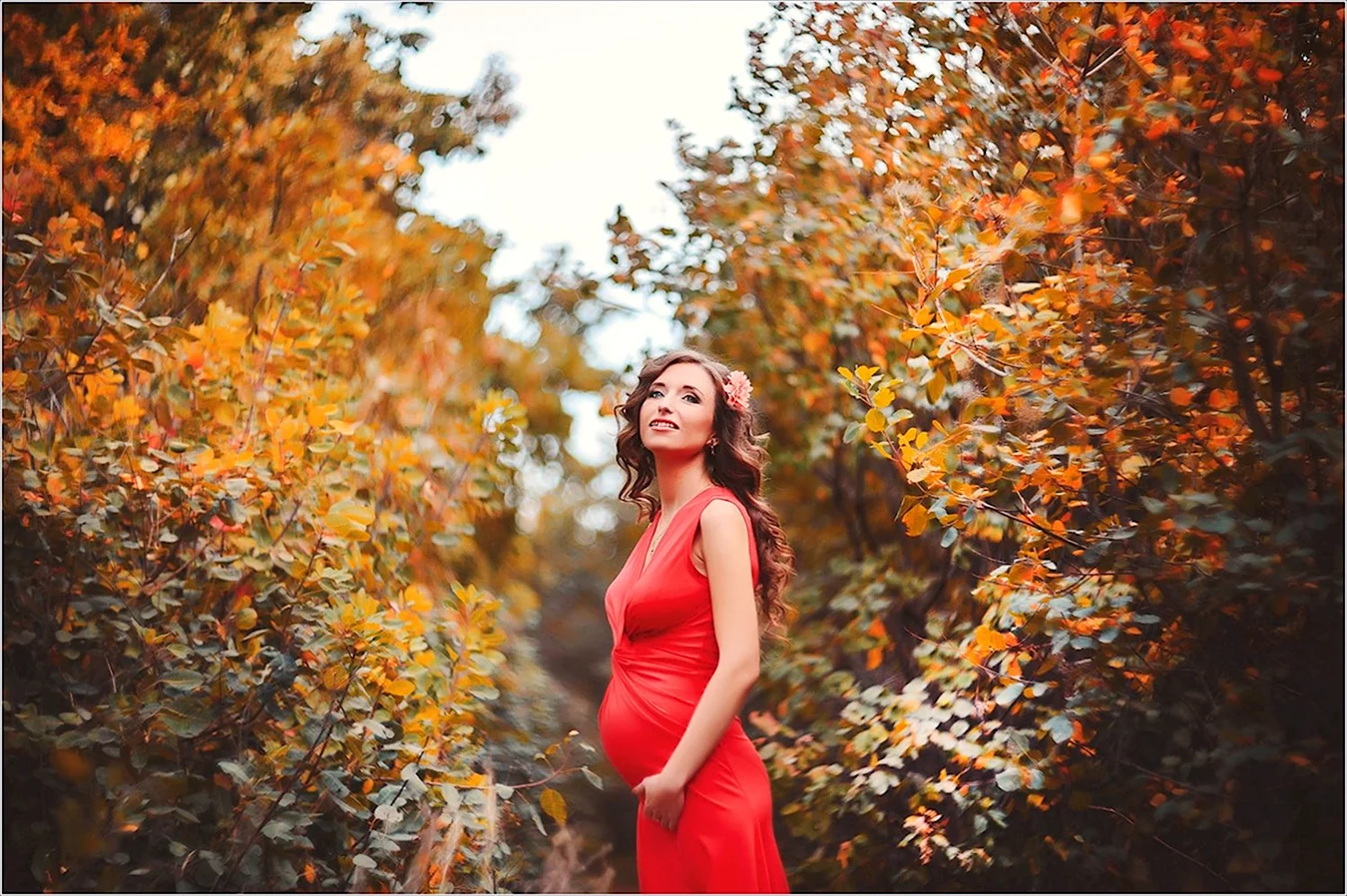Осенние фотосессии беременных на природе