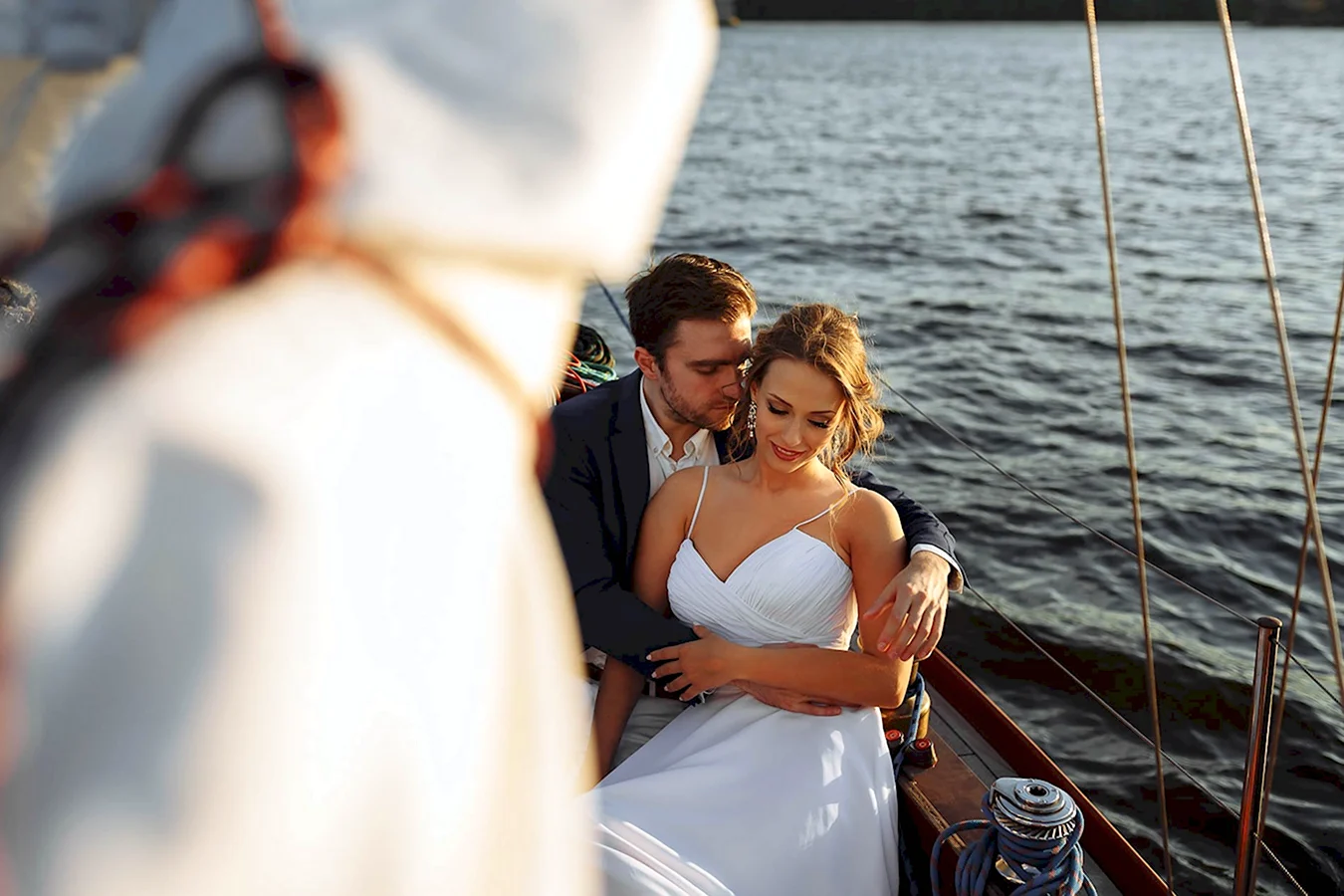 Платье для свадьбы на яхте