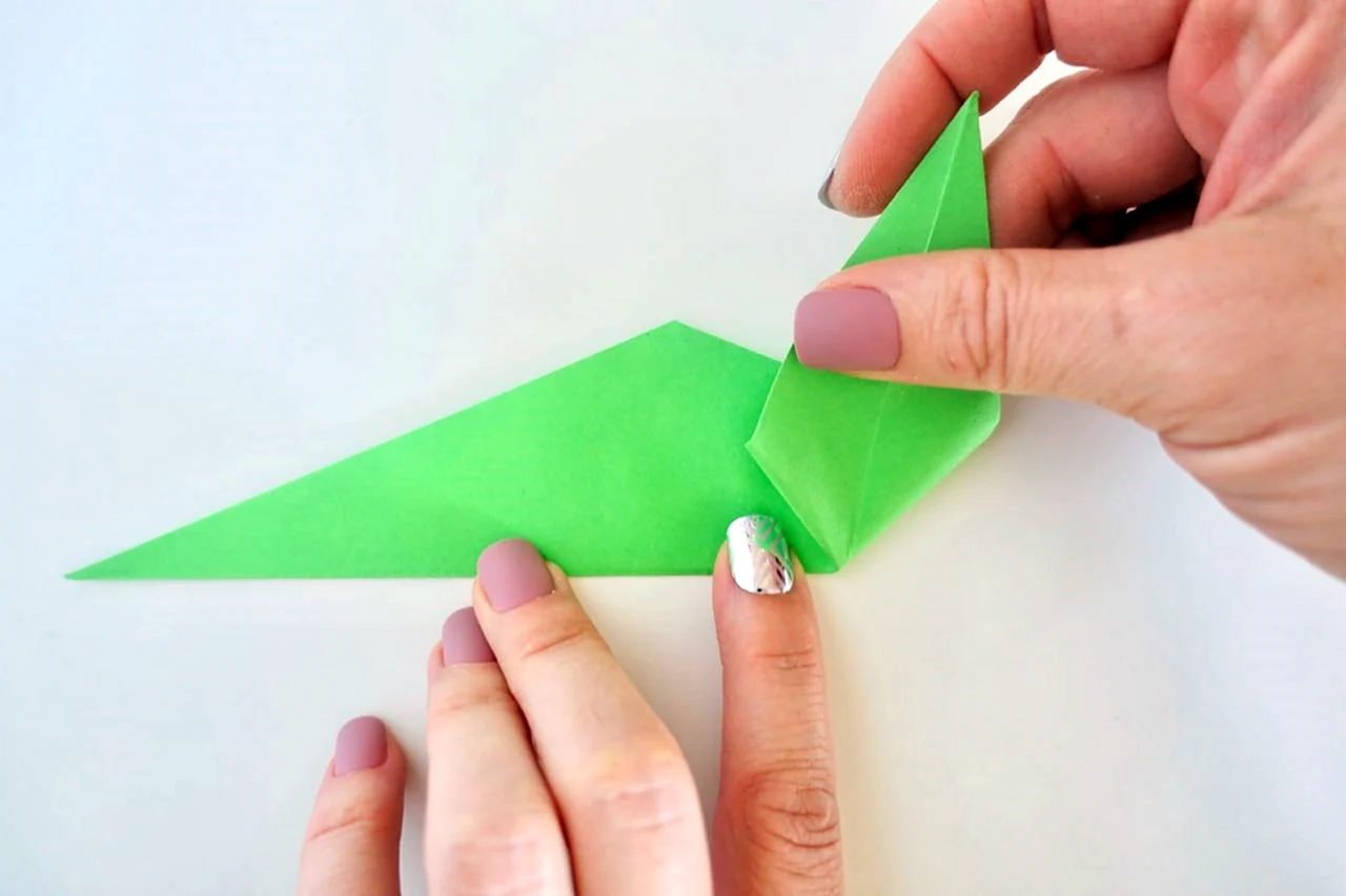 Процесс складывания оригами