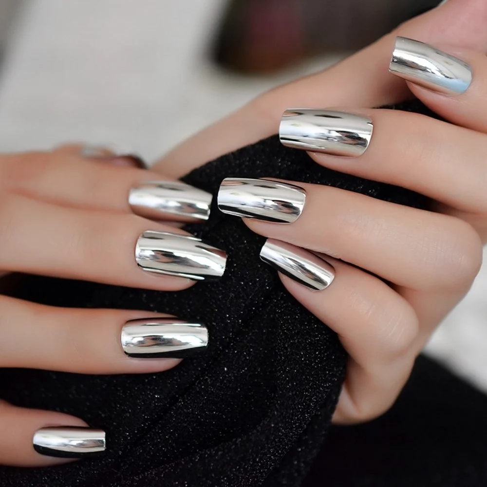 Серебряные ногти