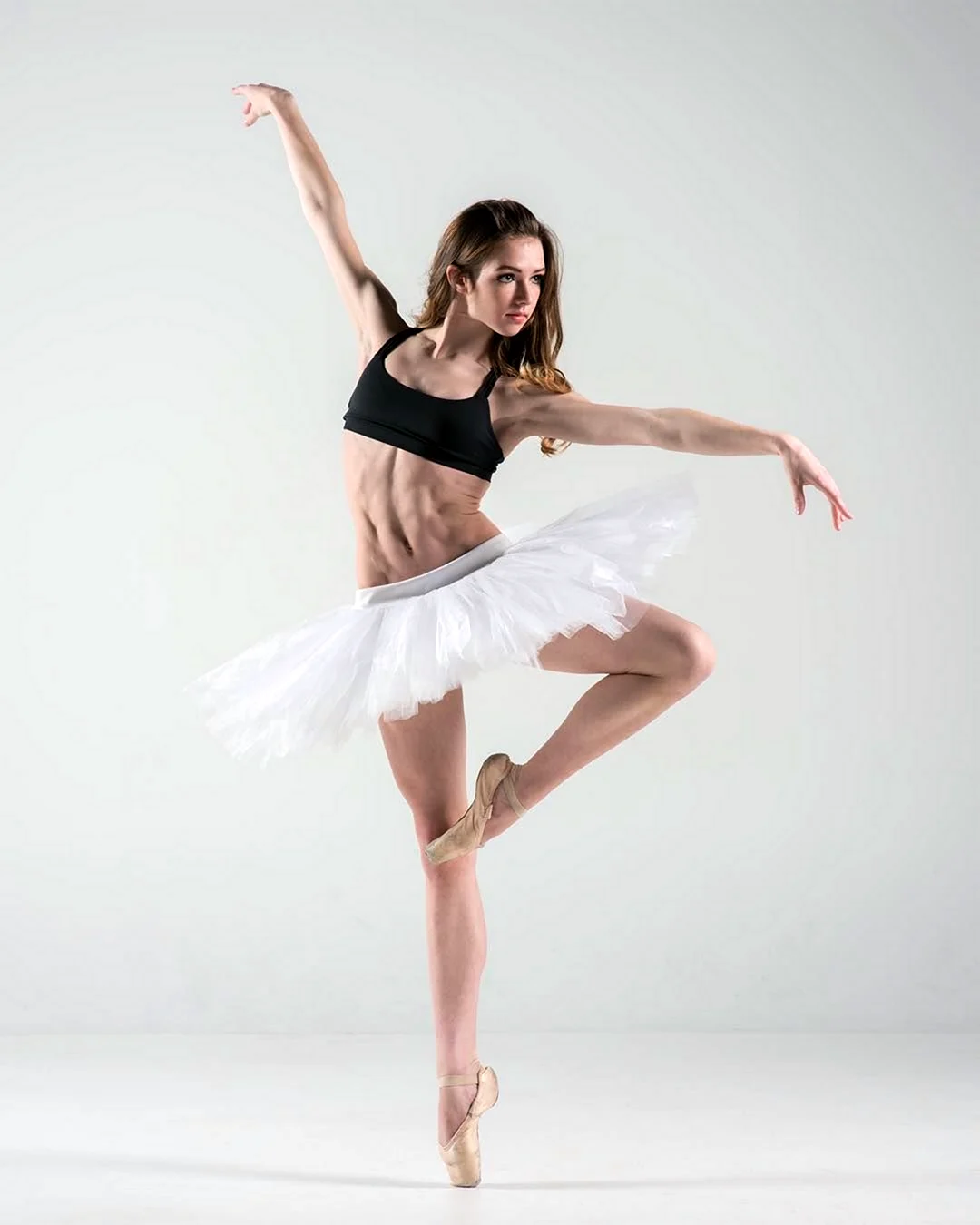 Софья Хорева балерина