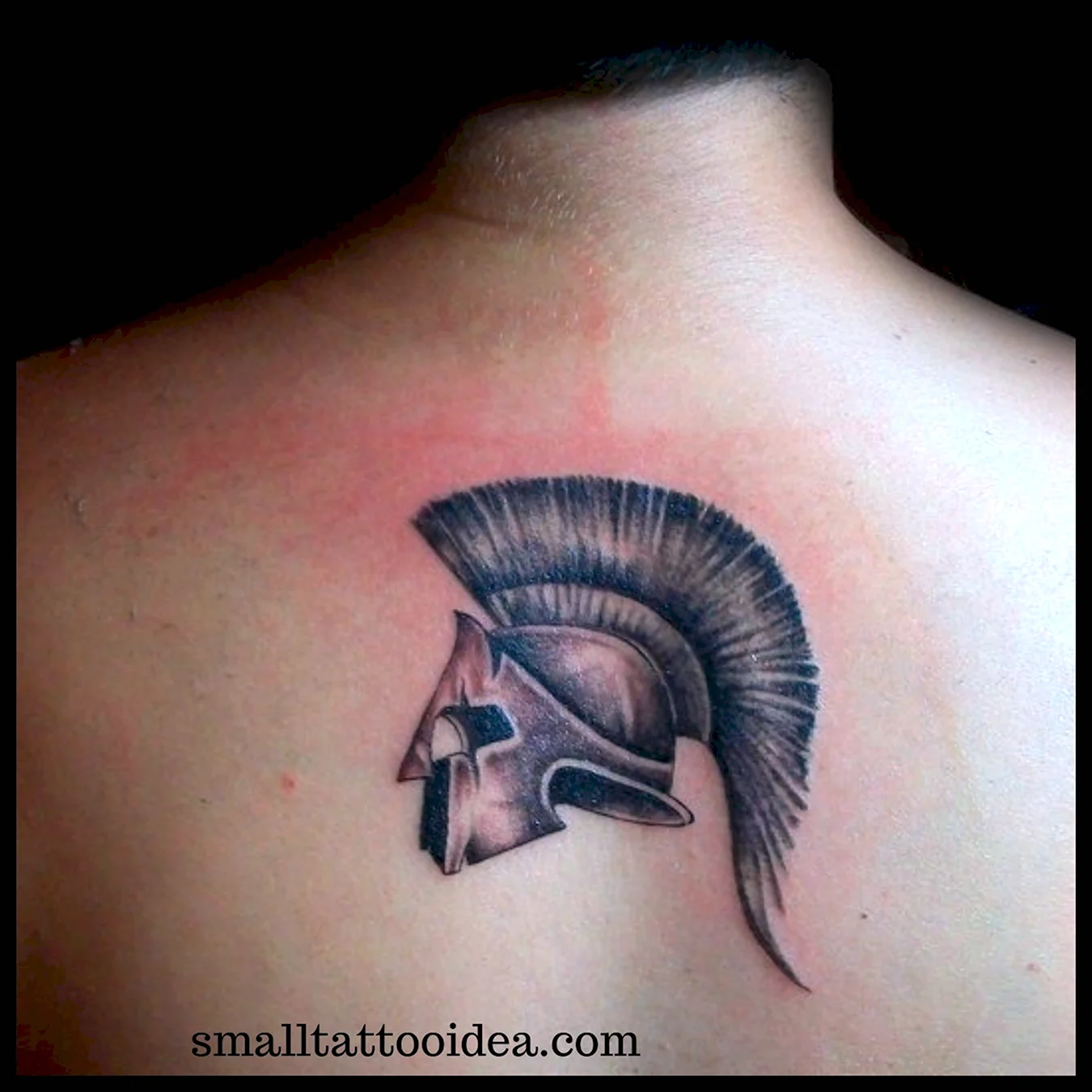 Спартанский шлем тату