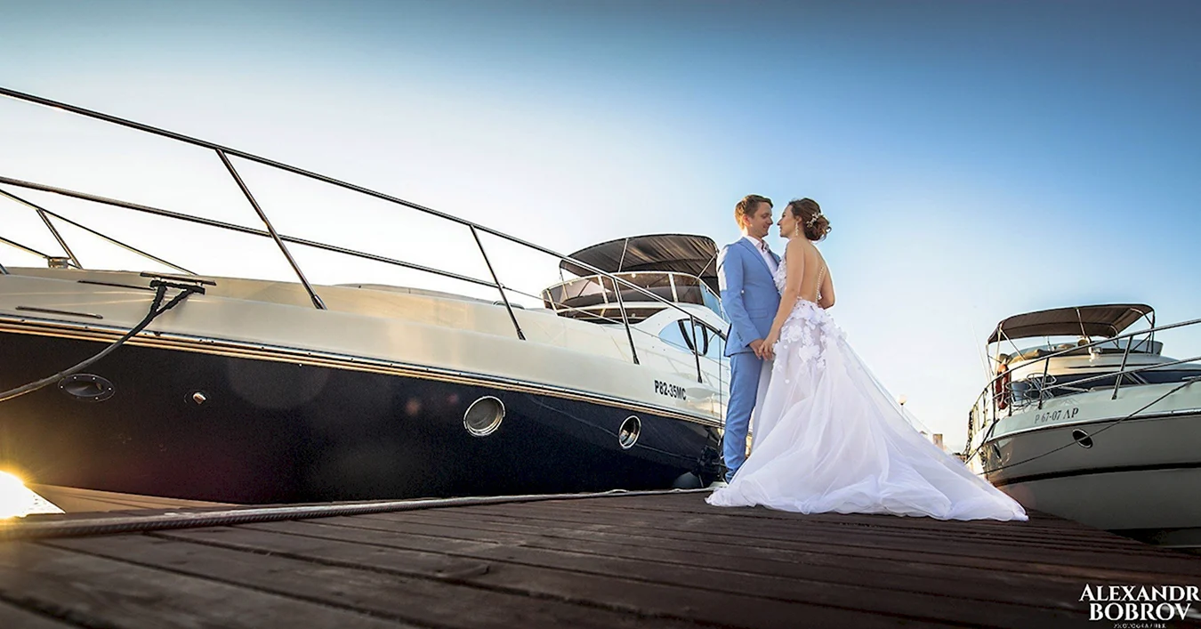 Свадебная яхта