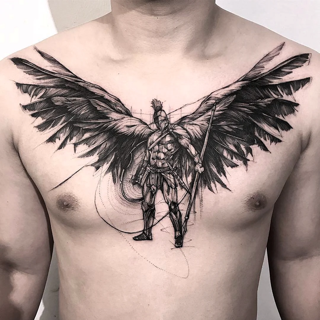 Тату Крылья на груди