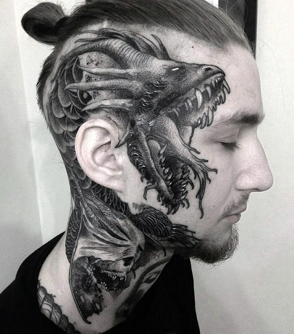 Татуировка голова дракона