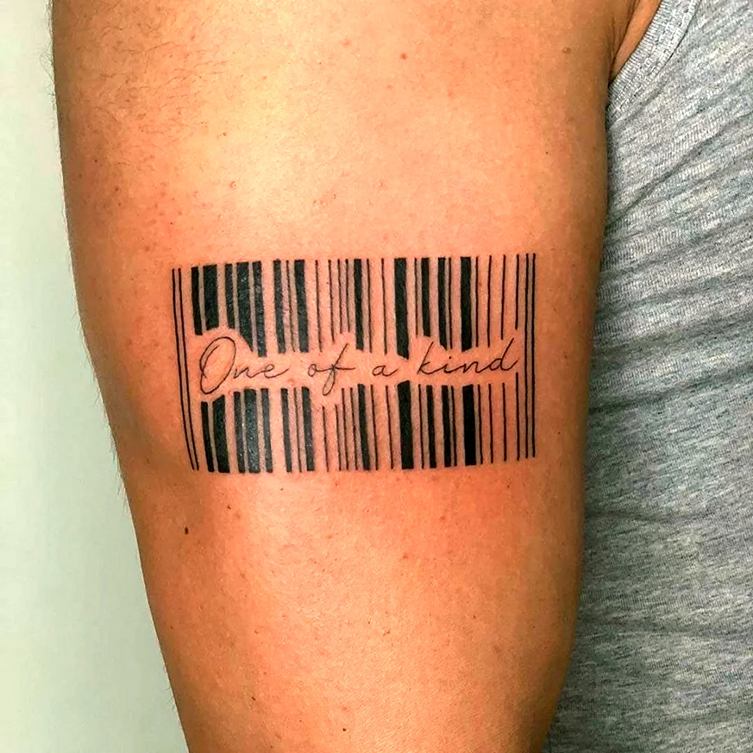 Татуировка штрих код на руке