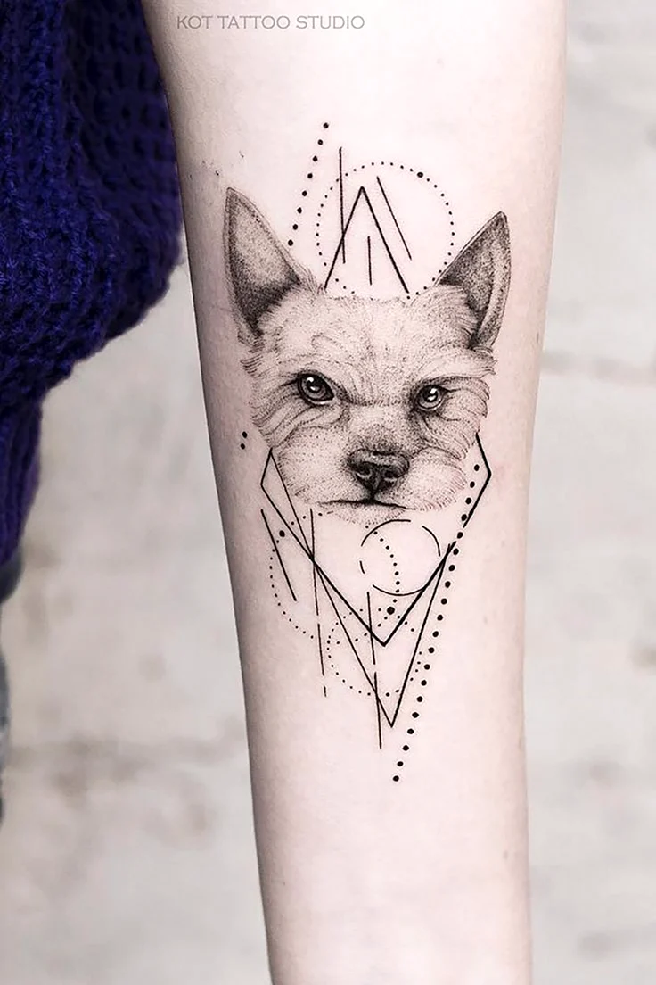 Татуировки для девушек на руке животные