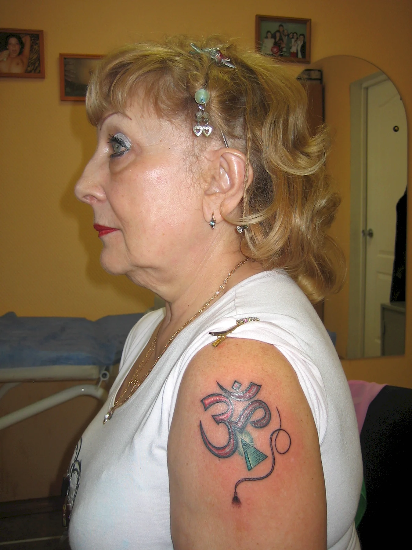 Татуировки для женщины 40 лет