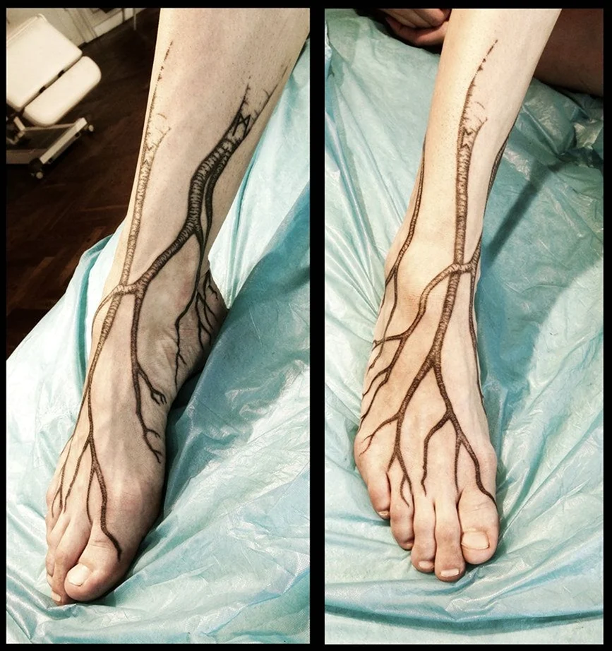 Татуировки эстетические на ноге