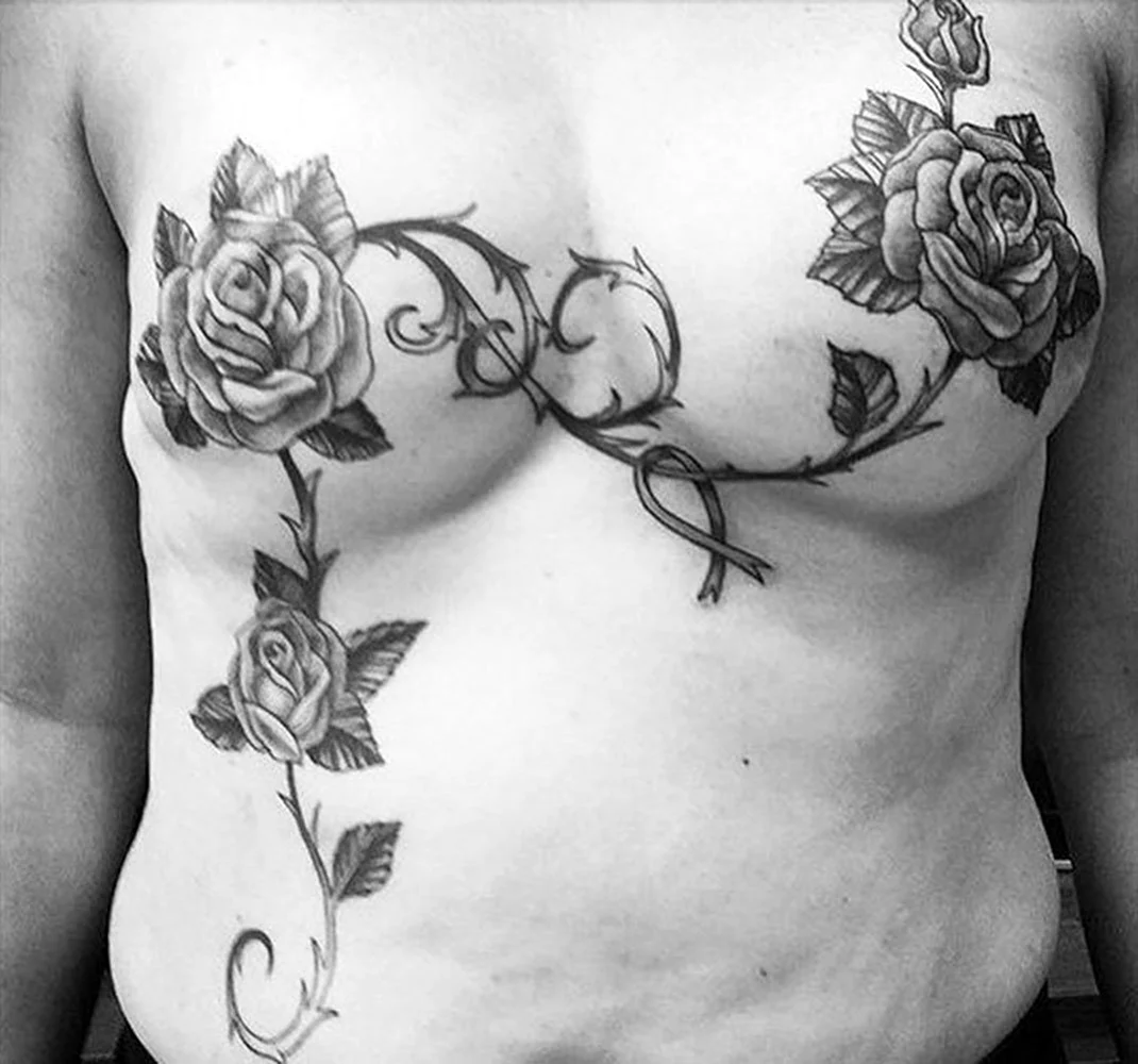 Татуировки на груди женские