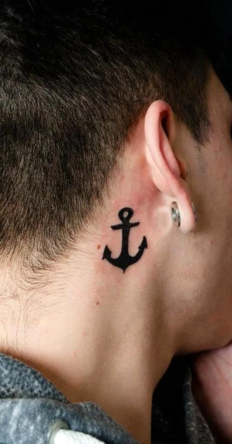 Татуировки на шее для мужчин